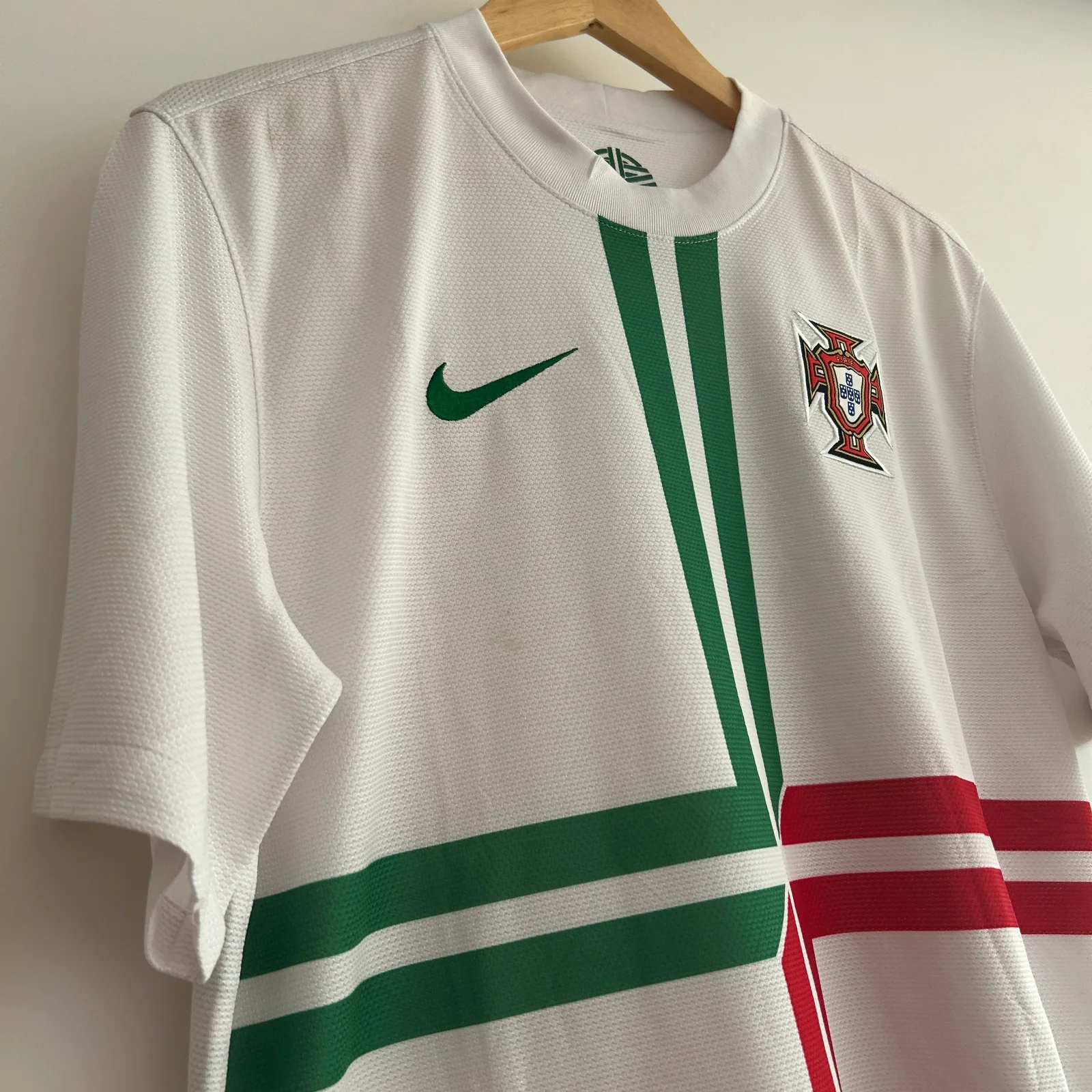 Camiseta Portugal Suplente 2013 Nike Impecable — foto 4